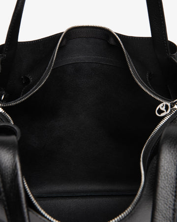 Nero Giardini borsa Hobo in pelle nero I544030D100