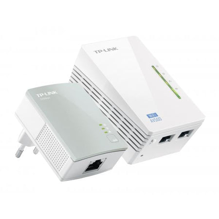 TP-Link TL-WPA4220 KIT adattatore di rete PowerLine 300 Mbit/s Collegamento ethernet LAN Wi-Fi Bianco 1 pz (TP-Link AV500 Powerline Homeplug WiFi Extender with 2 LAN ports , Twin Pack - TL-WPA4220 KI
