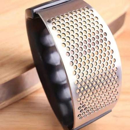 Schiaccia Aglio Premi In Acciaio Satinato Con Impugnatura Ergonomica Antiscivolo