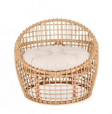 Poltrona "Camaleonte" con struttura in rattan e cuscino