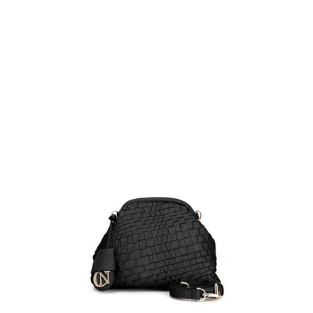 POCHETTE CON INTRECCIO IRREGOLARE E ACCESSORIO CN PENDENTE