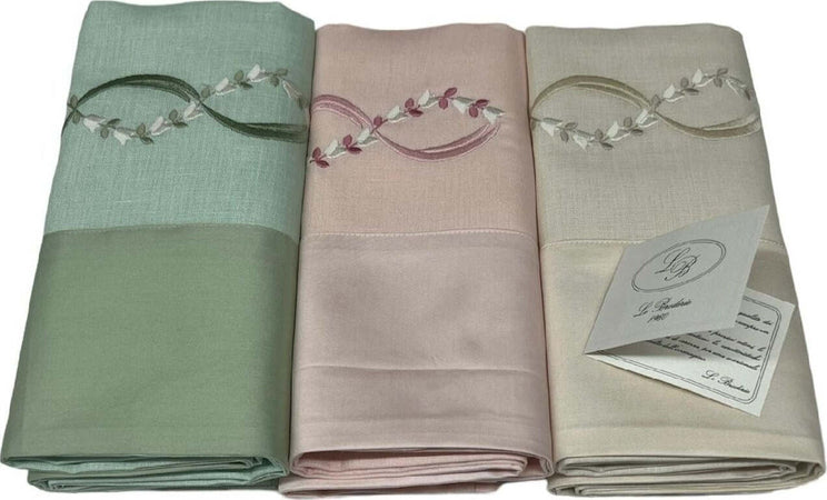 3 Asciugamani E 3 Ospiti Di 100% Lino Ricamato Con Bordo Di Raso Art. Intrecci Broderie Casa e cucina/Tessili per la casa/Biancheria da bagno/Asciugamani/Set di asciugamani Biancheria Arredo Home - Nola, Commerciovirtuoso.it