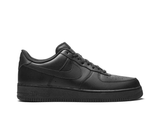 NIKE AIR FORCE 1 '07 Total Black