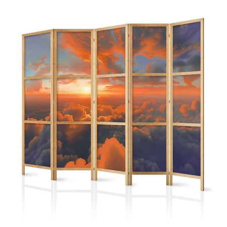 Paravento giapponese - When Dawn Tickles the Clouds: A Spectacle of Colors on the Morning Sky