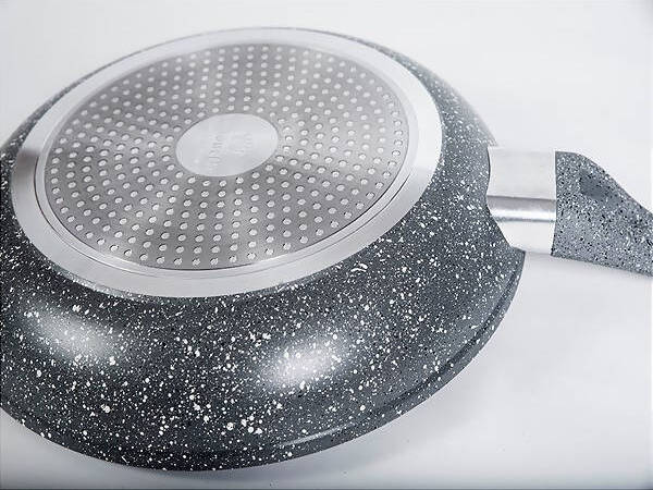 Bavaria Tris Padelle Cuore Di Pietra 3x Padella Anti Aderente Alluminio Fuoco e Induzione 3 Padelle pietra lavica ø 20cm ø 24cm ø 28cm. TRIS PADELLE L'Orchidea - Siderno, Commerciovirtuoso.it
