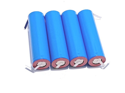 4 Batterie 18650 Litio 2200mAh 3,7V Ricaricabile Paglietta Linguette Lamella Saldabile Pacco Batterie