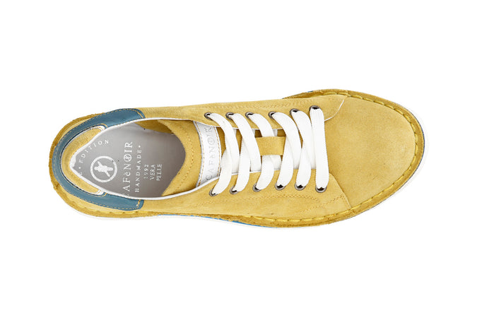 SCARPE ALLACCIATE IN PELLE SCAMOSCIATA