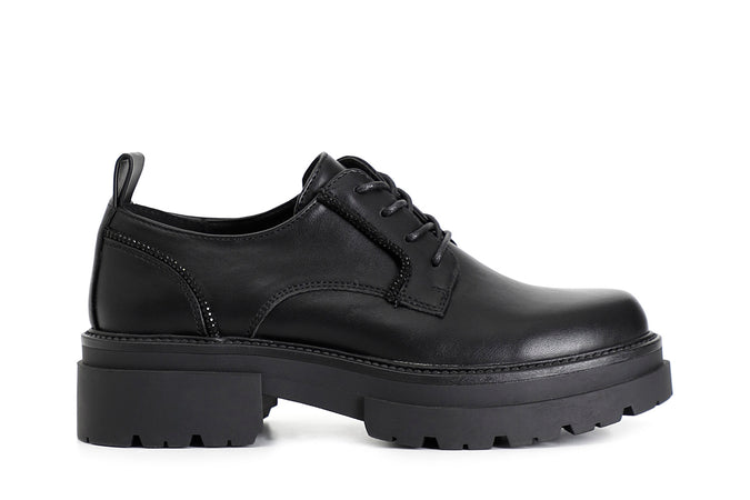 DERBY IN SIMILPELLE CON PROFILI IN STRASS