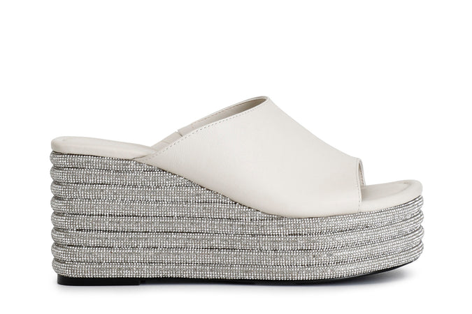 CIABATTA IN NAPPA CON ZEPPA STRASS