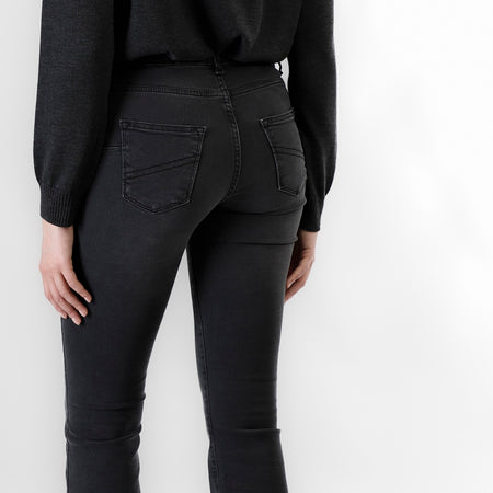 DENIM CROPPED FLARE CON PERLE ALLE TASCHE