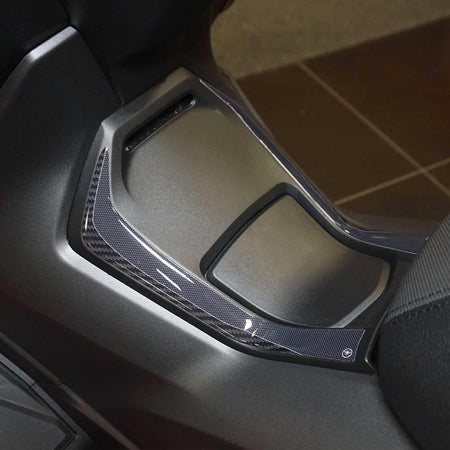 Adesivi 3D protezioni laterali Pedana anteriore compatibili con Honda Forza 300