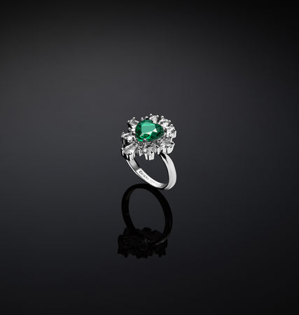 CHIARA FERRAGNI @ -  ANELLO CUORE EMERALD