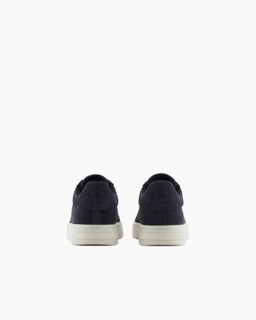 XUX253_XV868_01826_E_SS2025