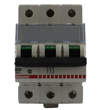 Interruttore magnetotermico 3P 3modulo 50A Bticino