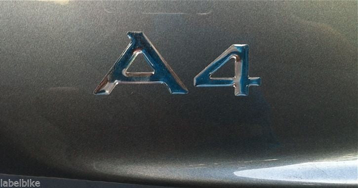ADESIVO/STICKER in Resina gel 3D SCRITTA EMBLEMA A4 compatibile per AUTO AUDI