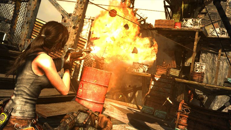 Tomb Raider Definitive Edition PS4 DE Usato