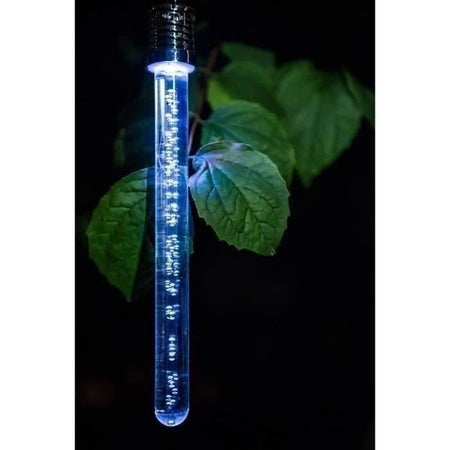 Lanterna Solare a Bastone - GARDEN ID Cristal - 22 cm - Cambia colore - Autonomia 6-8 ore - Batteria ricaricabile.