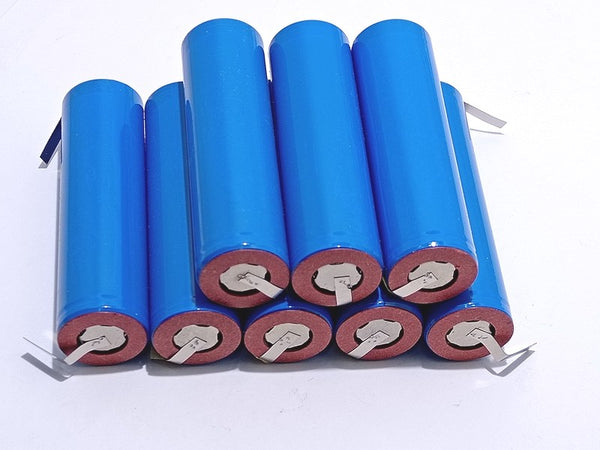 8 Pile Batterie 18650 3.7V 4800mAh Litio Ricaricabile Linguette Paglietta saldare