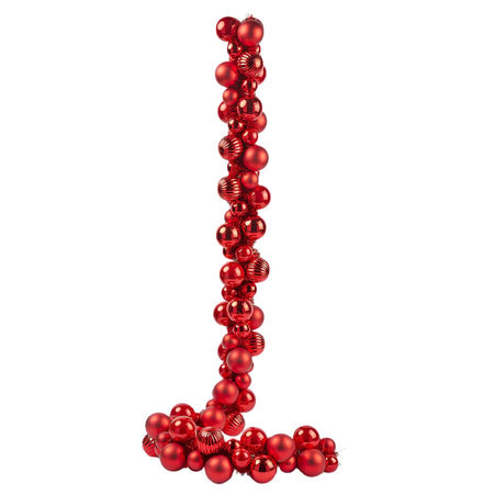 Ghirlanda di natale con palline rosse decorazione natalizia per interno