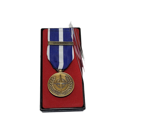 Medaglia con scatola Kosovo Nato