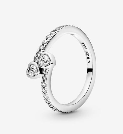 Pandora Anello due cuori scintillanti