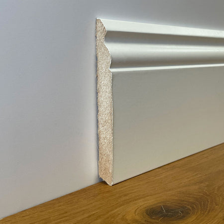 100.8ml di BATTISCOPA ZOCCOLINO DUCALE in FIBRA DI LEGNO COMPATTA 120X15 BIANCO ral 9010 - Eternal Parquet