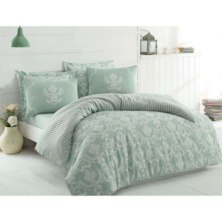 Completo letto - 1 copripiumino 220 x 240 cm + 2 federe 60 x 60 cm - 65% cotone, 35% poliestere - Verde