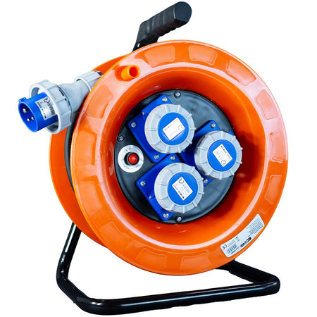 AVVOLGICAVO SP. CEE 16A 2P+T 3 PR. CEE 16A2P+T CAVO 3X2.5MM IP67 30M - ElettroWatt.eu