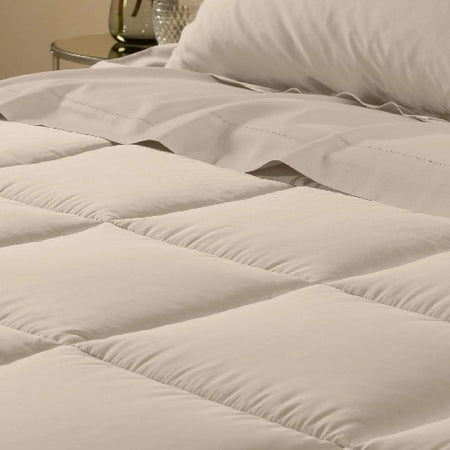 Trapunta matrimoniale invernale Caleffi art.Raso colore sabbia