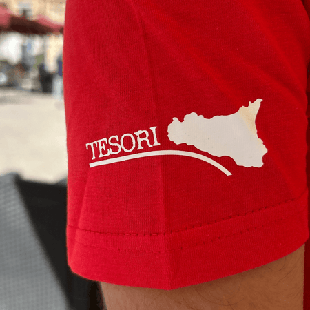 T-Shirt Siciliana Unisex Rossa "Cu Mancia Fa Muddichi"