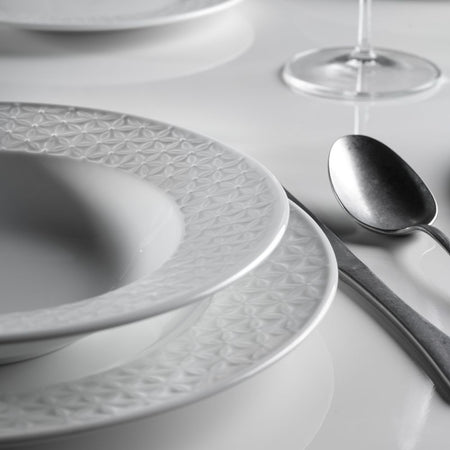 Servizio tavola 18 pezzi in porcellana STAR WEISS by Weissestal