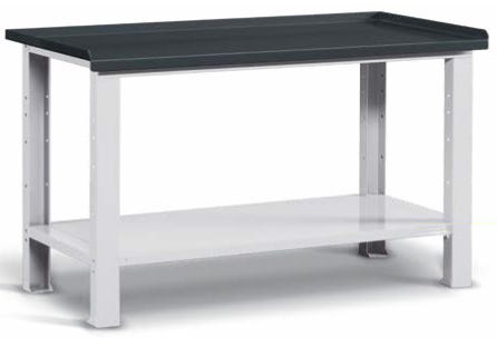 Banco per lavoro di acciaio con piano superiore ed inferiore cm. 150,7x70,5x85,5h