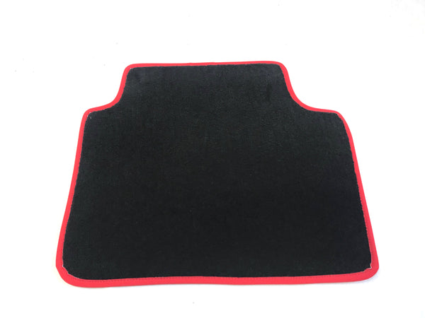 Tappetini in moquette (Velluto) "Waterloo" Alfa Romeo Giulia (2016+)
