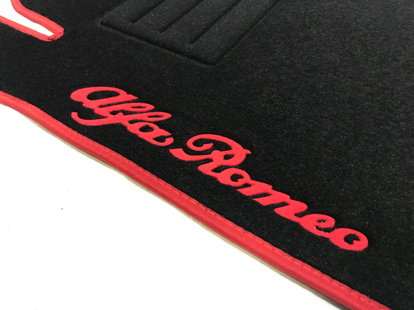 Tappetini in moquette (Tessile) "Eco-line" Alfa Romeo Giulietta