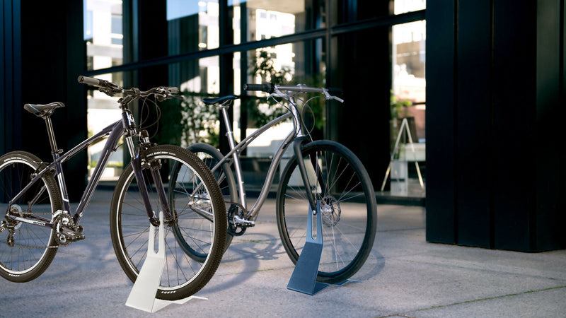 Y1009 con bici