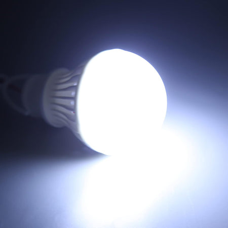 LAMPADA EMERGENZA PANNELLI SOLARI LED 12V 12W AUTO CAMPER PINZE BATTERIA BIANCO FREDDO 6000K RESA 110W SPORT CAMPEGGIO