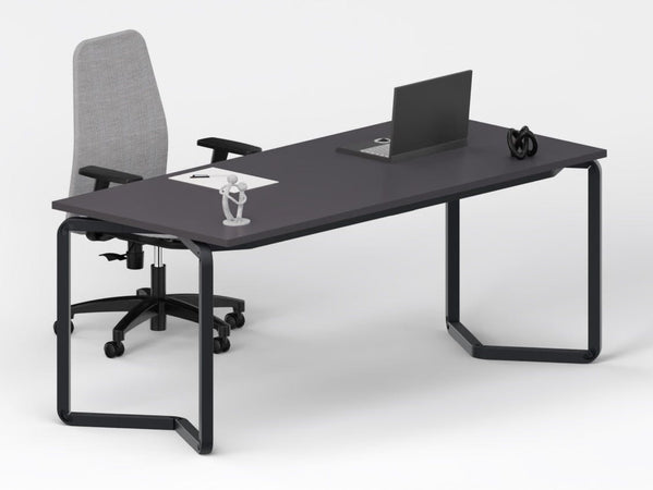 Scrivania moderna con gambe in metallo nero ghisa e piano melaminico cm. 160x80x75h