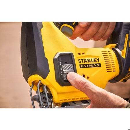 Seghetto alternativo - STANLEY FATMAX V20 - SFMCS600M2K-QW - 18V Litio - 2 Batterie da 4Ah