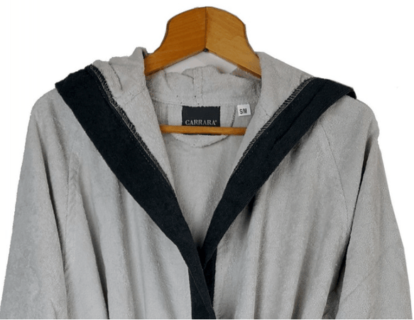 Carrara Accappatoio Microspugna con Cappuccio Voyage 88706 D32 - Passarelli Biancheria