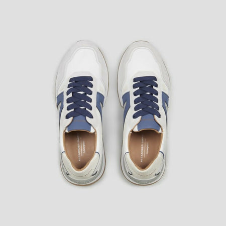 liverpool-man-white-blue (3)