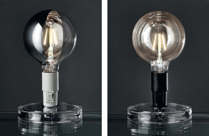 Abat-jour-Illuminando-BUGIA-E27-LED-lampada-tavolo-moderna-acrilico-bianco-nero-interruttore-interno