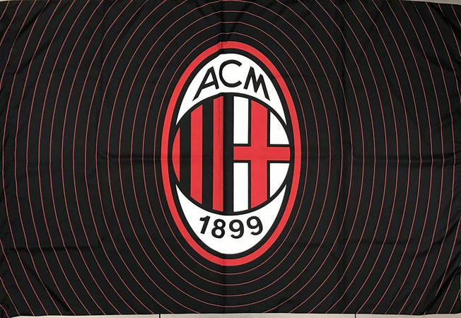 Ac Milan Bandiera Ufficiale Con Ologramma Del Club 100x150 Cm Da Appendere Al Balcone, Da Portare Allo Stadio O Da Tenere in Camera Sport e tempo libero/Fan Shop/Calcio/Bandiere e gagliardetti Il Distintivo - Pesaro, Commerciovirtuoso.it