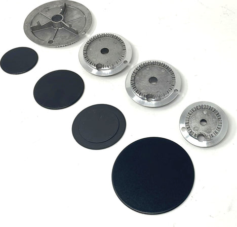 AEG ZANUSSI BRUCIATORI E PIATTELLI NERI OPACHI 4 FUOCHI SPARTIFIAMMA CUCINA Casa e cucina/Utensili da cucina/Bruciatori da cucina Rossi Ricambi - Venetico Marina, Commerciovirtuoso.it