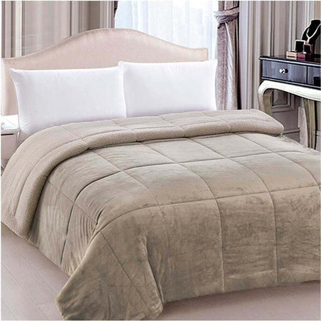 Ambrosiana Trapunta Letto Matrimoniale Dolomiti In Velluto E Lana Agnellata Casa e cucina/Tessili per la casa/Biancheria da letto/Coperte e trapunte/Trapunte La Bottega del Risparmio - Bari, Commerciovirtuoso.it