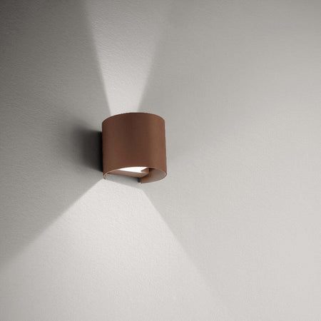 Applique-alluminio-Gea-Led-HENK-R-GES874N-LED-IP54-fascio-regolabile-lampada-parete-biemissione-classica