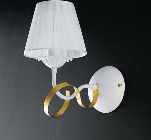 Applique-Classico-1-Luce-Ferro-Battuto-Bianco-e-Oro-con-Paralume-Serie-Bandolo