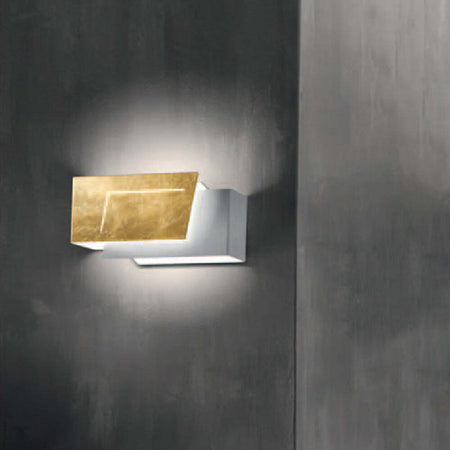 Applique-Contemporanea-Clap-Metallo-Foglia-Oro-Led-12W