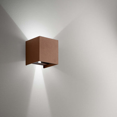 Applique-esterno-Gea-Led-HENK-Q-GES864C-LED-IP54-3000°K-lampada-parete-classico-ruggine-cubo-alluminio