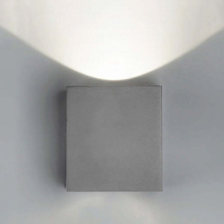 Applique-esterno-Pan-International-BOXER-LED-DOWN-IP54-lampada-parete-giardino