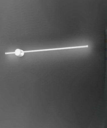 Applique-moderno-Perenz-illumina-CLOCK-8186-LED-metallo-lampada-parete